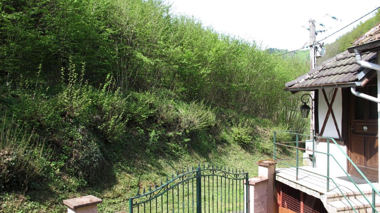 Gite Le Creux Chene Rombach-le-Franc Exterior photo