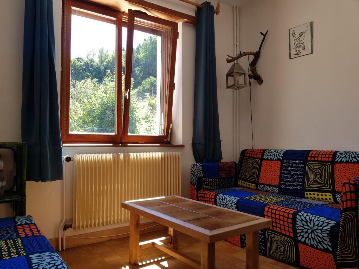 Gite Le Creux Chene Rombach-le-Franc Exterior photo